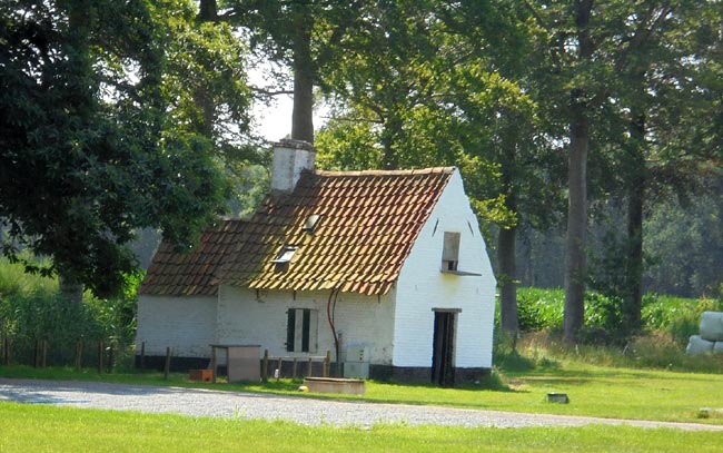 Schattig bakhuisje in Beernem.