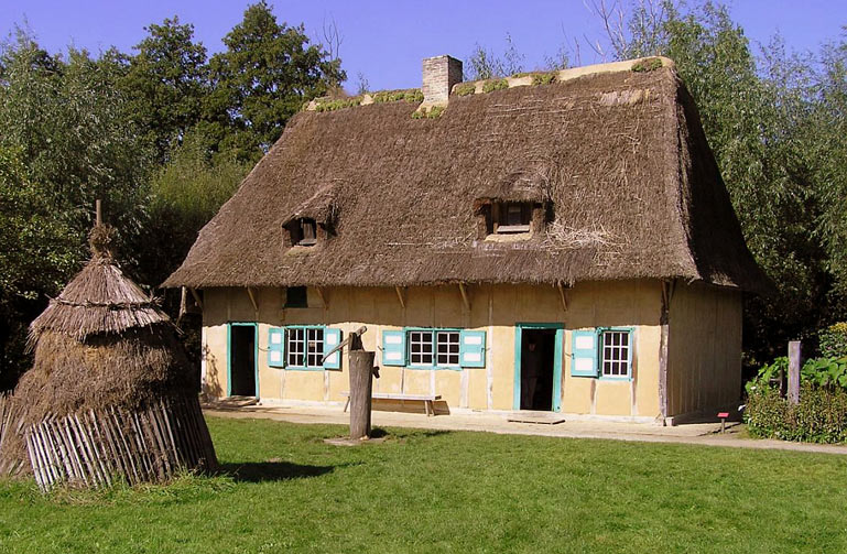 Het klooster van de gasthuiszusters vertoonde allicht veel gelijkenis met deze West-Vlaamse herenhoeve (Foto: Openluchtmuseum Bokrijk).