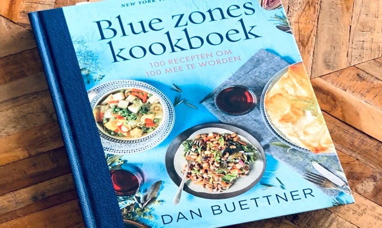 Blue Zones kookboek met recepten om 100 mee te worden...